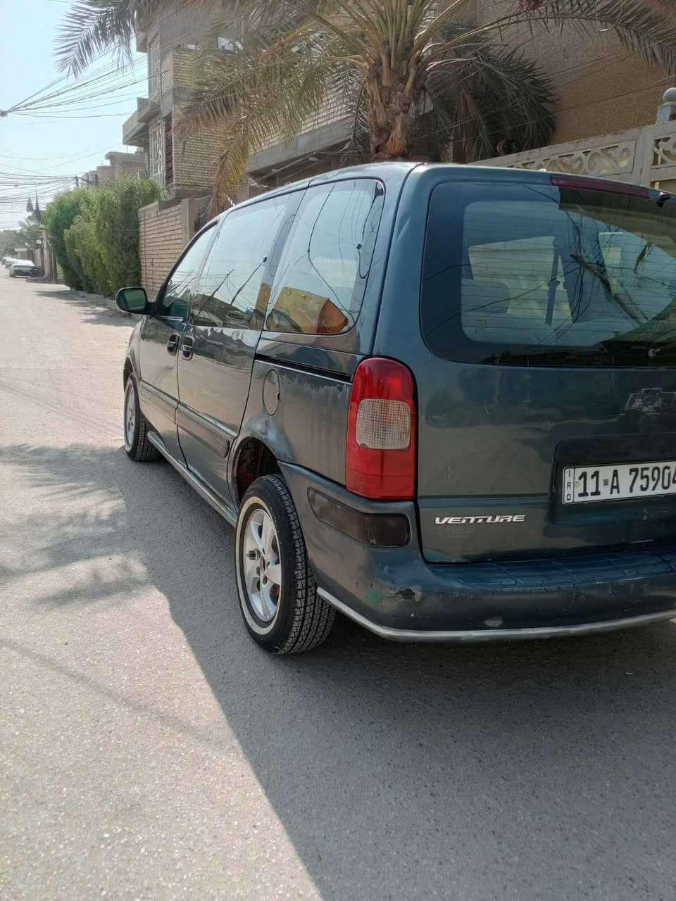 سلام عليكم سياره  
شوفر ليت فنجر موديل 2004 سياره بلاديه لاضربه ولاصبغ مكينه مال حاويه كير نضيف دواخلها حلوه تخم تاير كهربائيات كلها شغاله ترايها كلش حلو رقم بغداد انكليزي سنويه لغايه 30 تحويل ثاني يوم أبيع سعر 28 مكاني بغداد الزعفرانية رقم ***********
