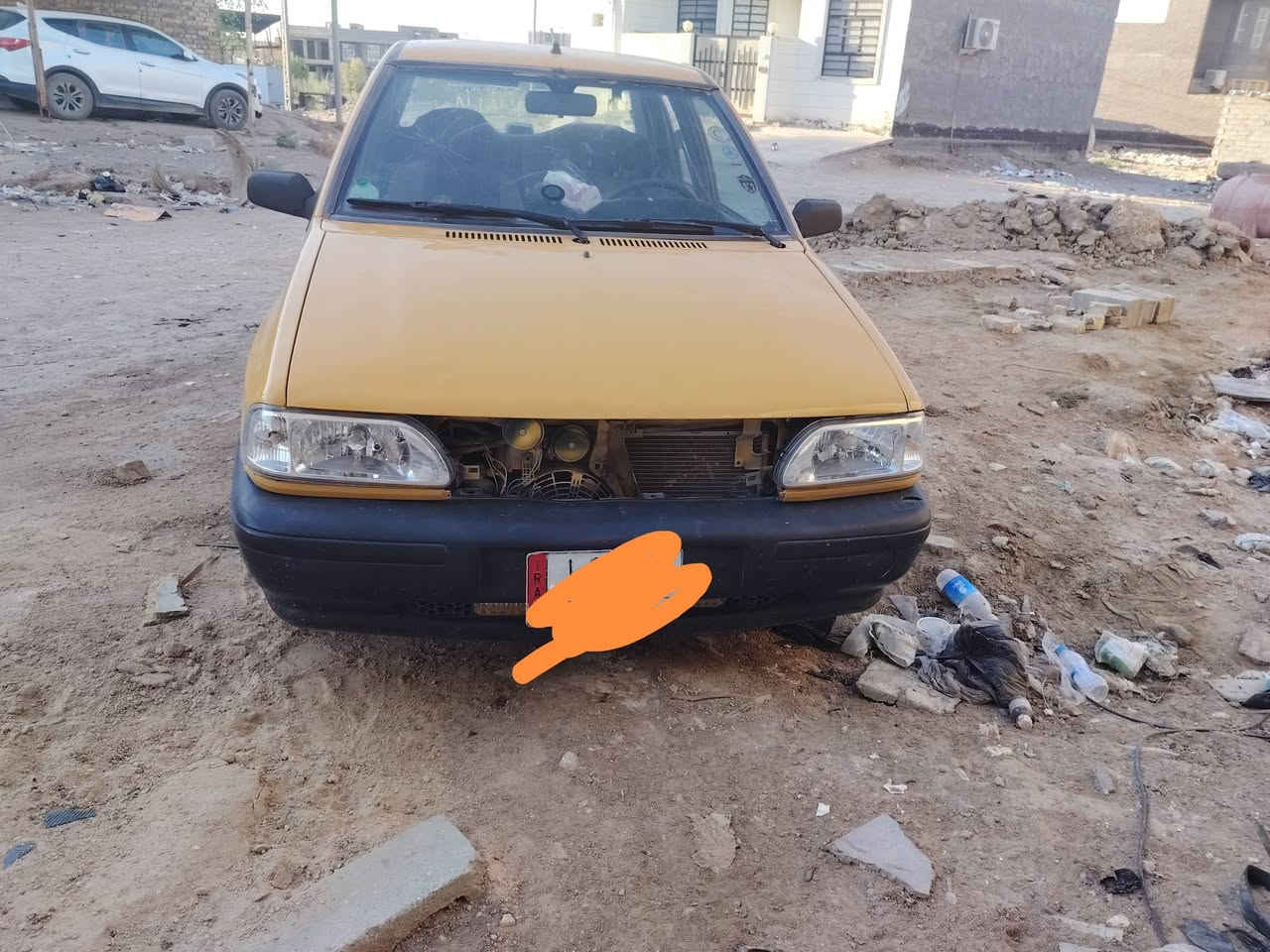 السلام عليكم سايبه ٢٠١٣ نظيفه وكامله بس بيهه صبغات جوانيه سعرهه ٢٤ مكاني ديوانيه وهاذه رقمي ***********
