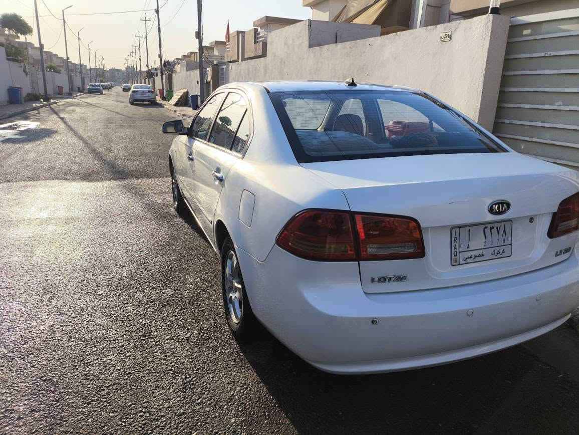 سياره للبيع اوبتما لوتز وارد كوري ماشيه 230K بيه فقط صبغات للجماليه بالبنيد والباب الخلفيه للسايق 
للاتصال 
*********** حلة, بابل
