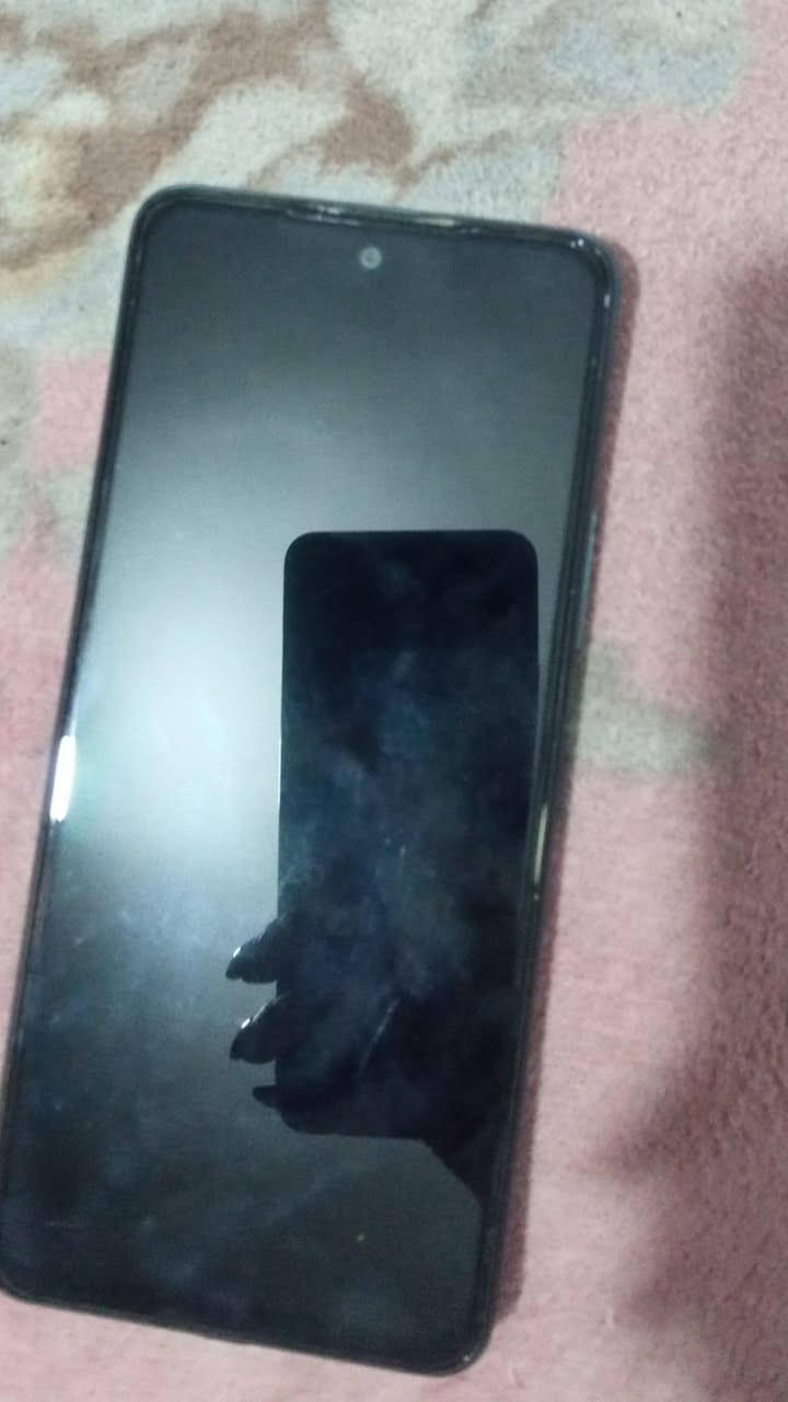 هاتف انفنكس هوت 11S
(Infinix HOT 11S) 
مساحه 128 نضيف مامفتوح ابد ومابي اي خدش او فطر مع لزكته وكفره سعره 180 وبي مجال للتواصل واتساب » ***********

