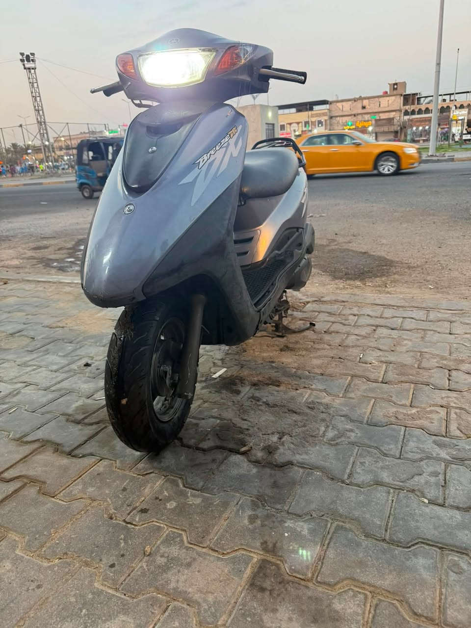 لكزز دراجه مال رمبه دراجه بلاديه ما مفتوح مكينه بلاديه ما مفتوح بيه برغي رقم *********** حي الحسين شارع ستين
