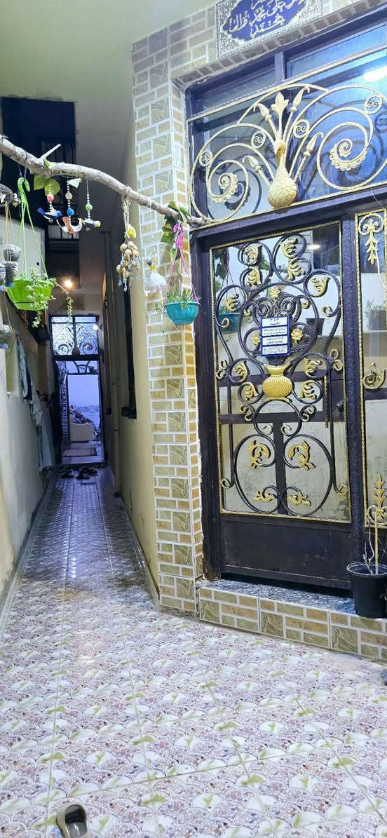 ‏
‏🏠 للبيع بيت طابو صرف في حي الزهراء
‏📍 الموقع: قرب المستوصف
‏📐 المساحة: 100 متر
‏🏢 البناء: 3 طوابق
‏تفاصيل البيت:
‏🔹 الطابق الأول:
‏براني
‏استقبال
‏مطبخ
‏غرفة نوم
‏حمام
‏صحيات خارجية
‏🔹 الطابق الثاني:
‏غرف نوم عدد (2)
‏حمام
‏🔹 الطابق الثالث (السطح):
‏غرفة واحدة
‏💰 السعر: 150
‏📞 للاستفسار والتواصل على هذا الرقم ***********‏
‏🏠 للبيع بيت طابو صرف في حي الزهراء
‏📍 الموقع: قرب المستوصف
‏📐 المساحة: 100 متر
‏🏢 البناء: 3 طوابق
‏تفاصيل البيت:
‏🔹 الطابق الأول:
‏براني
‏استقبال
‏مطبخ
‏غرفة نوم
‏حمام
‏صحيات خارجية
‏🔹 الطابق الثاني:
‏غرف نوم عدد (2)
‏حمام
‏🔹 الطابق الثالث (السطح):
‏غرفة واحدة
‏💰 السعر: 150
‏📞 للاستفسار والتواصل على هذا الرقم ***********
