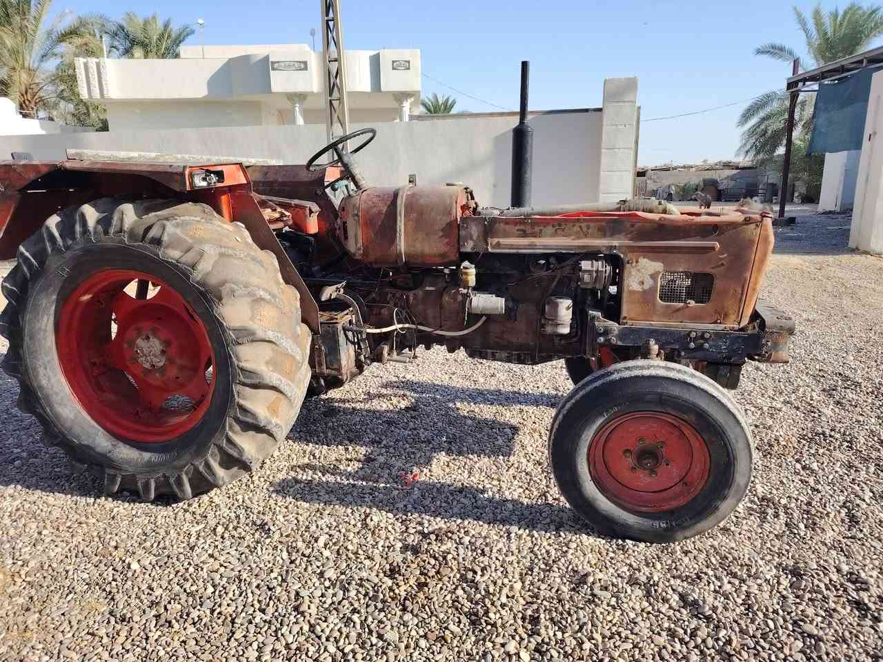 مكينه عنتر للبيع موديل 81 السعر 4اله ربع وبيه مجال تفاصيل عل الرقم***********
