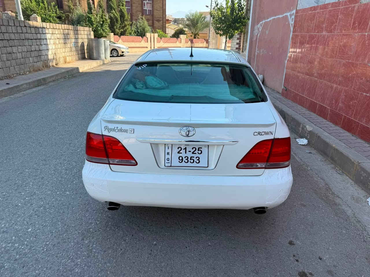 به ناوي خواي گه وره وميهره بان
شاهانه مؤديل ٢٠٠٥براوە ١٨٢بئ بؤياغ شوين براوه كه ي دوباره چاك كراوه رؤن وهايدرؤليكي گير گؤردراوه چركه ي تيانيه نمونه ٣دوگمە سئ پەردەوسلاجە ومرکزی برێکی بەسراوە سپێری تیایە سەیارەکە  ئاوێنە ئیشارەتە باڵی سەرجاو باڵی سەرسنوقی بۆکراوە بئ بۆیاخی یابان وعێراقە سۆنەرکراوە کۆدی نیە سیعری کۆتای وقوفڵ ٤٥$شوين هلبجه شهيد
***********واتساب
