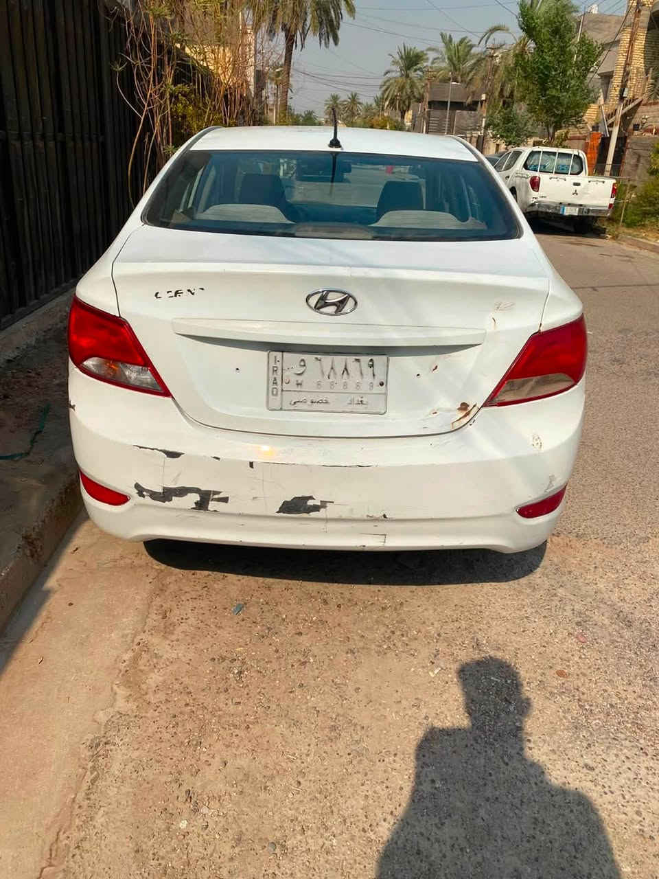 تحية طيبة ♥️
أكسنت 2016 خليجي استلام شركة
فول مواصفات 
بيها صبغ صفحه بدون دواخل 
تبريد ثلاجة 
حداديه صدر جديد 
تخم تاير جديد
محرك 1600 دوش 
ويل كب كروم 
فتحه بل سقف 
سياره خير من الله 
تحويل ثاني يوم بأسمي 
داخل بيجي 
سعر 75$ وبيها مجال 
مكاني بغداد
للاستفسار ***********
