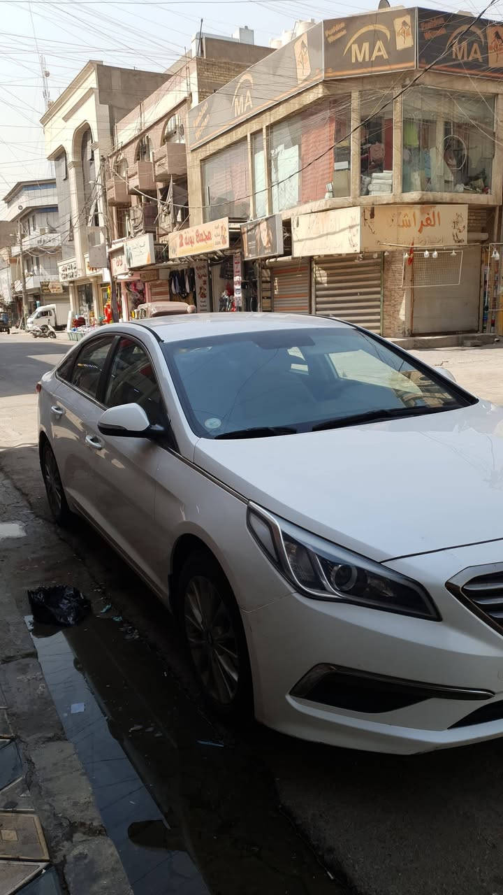 سوناتا خليجي موديل 2015 محرك دوش 2400 رقم بغداد بأسمي للاستفسار  ***********

