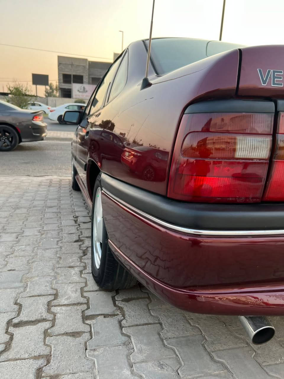 *********** عنوان كركوك انفكتوره اوتوماتيك فول مواصفات سياره باسمي تاريخ سنه 30 مشروع وطني دفتر بيه اربع جامات كهربائي سياره ويلك اب سياره جديد عنواني كركوك السعر ماله 53 بمزان مجال بسيط بيه ***********@@
