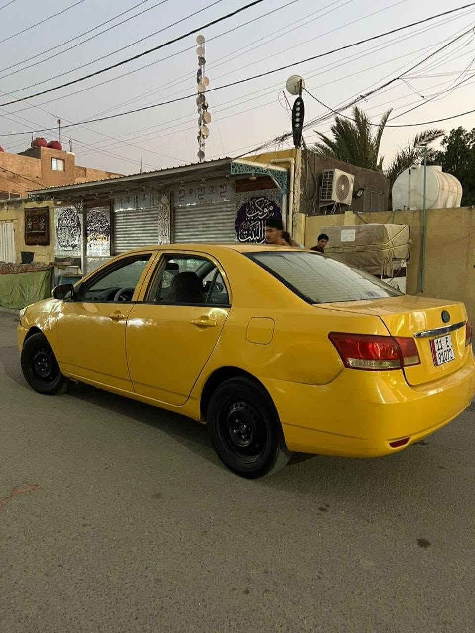 السلام عليكم
 بي واي دي G3 2013
محور كير ومكينه كورلا 
ضرر بنيد وجاملغ الامامي والخلفي الجيه اليمنه مامصلحه وكدامك ضرر بصور بدون دواخل 
اشاير مري لد ترحيب ب المري بصمه تشغيل بنوراما كهربايئات كله شغاله تبريد شغال السياره مال شغل سعره 43 وبيه مجال ***********
