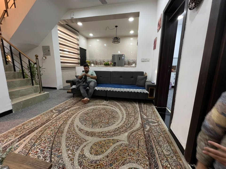 بيت في في ابي غرق مجمع الصفوه السكني 200م
يتكون من غرفتين نوم وصاله ومطبخ حار وبارد وكلدور وصحيات عدد2 السعر المطلوب 85 مطلوب مبادره على المصرف العقاري60مليون للاستفسار الاتصال بالرقم***********

