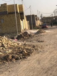 قطعه للبيع مساحه 200متر بفرع مال مجمع السراميك ركن ماي كهرباء مدرسه قر...