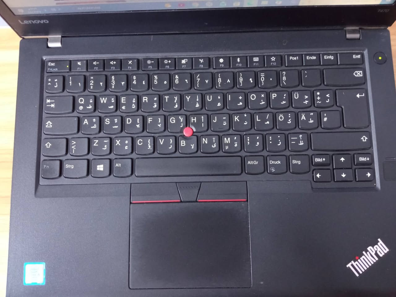 السلام عليكم
لابتوب للبيع لينوفو جيل السادس  T470 فول مواصفات 

مناسب للدراسه وللبرمجه والالعاب 

دبل بطاريه طول ساعتين
  مع ملحقاتها كامله شاحنه اصليه وماوس 

السعر 300 وبيها مجال قليل 

الاستفسار  واتساب 

***********
