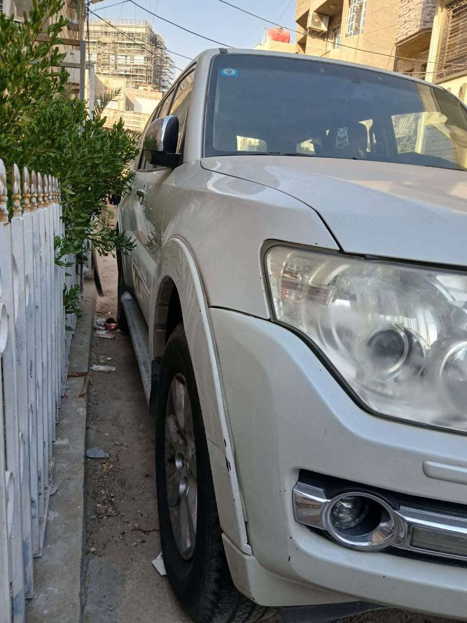 باجيرو ٢٠١٥ للبيع ماشية ١٣٦ كم رقم بغداد مكفولة ماعدا صبغ بهلال الجاملغ الخلفي سيارة جديدة مكانها بغداد الكاظمية ..
*********** بغداد, العراق
