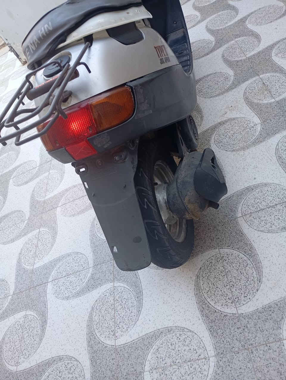 بتره للبيع محرك مفتوح توه مجفت جاهزه دراجه تخبل ماناقصها اي شي جاهزه من كلشي
السعر ٤٥٠ وبيه مجال بسيط 

مكاني الشطره *********** بي واتساب
