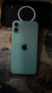 11 عادي نضيف كلش مال بيت بي فقط فطور بالشاشه ما مأثر على الشاشه ابد  ب...