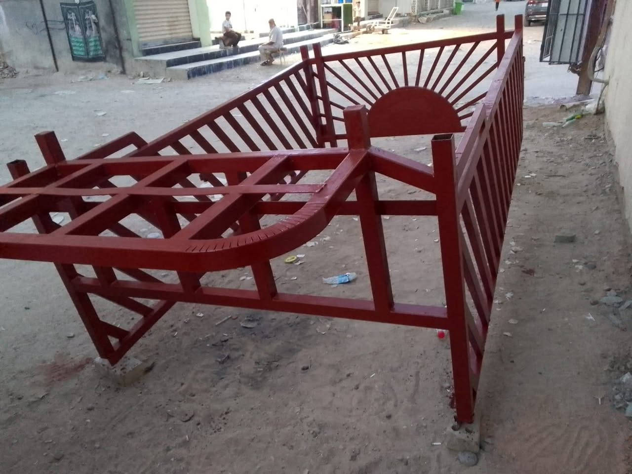 محجر كياا نثيه نضيف لا كسر ولا خياس مكانه بغداد الامين ***********
