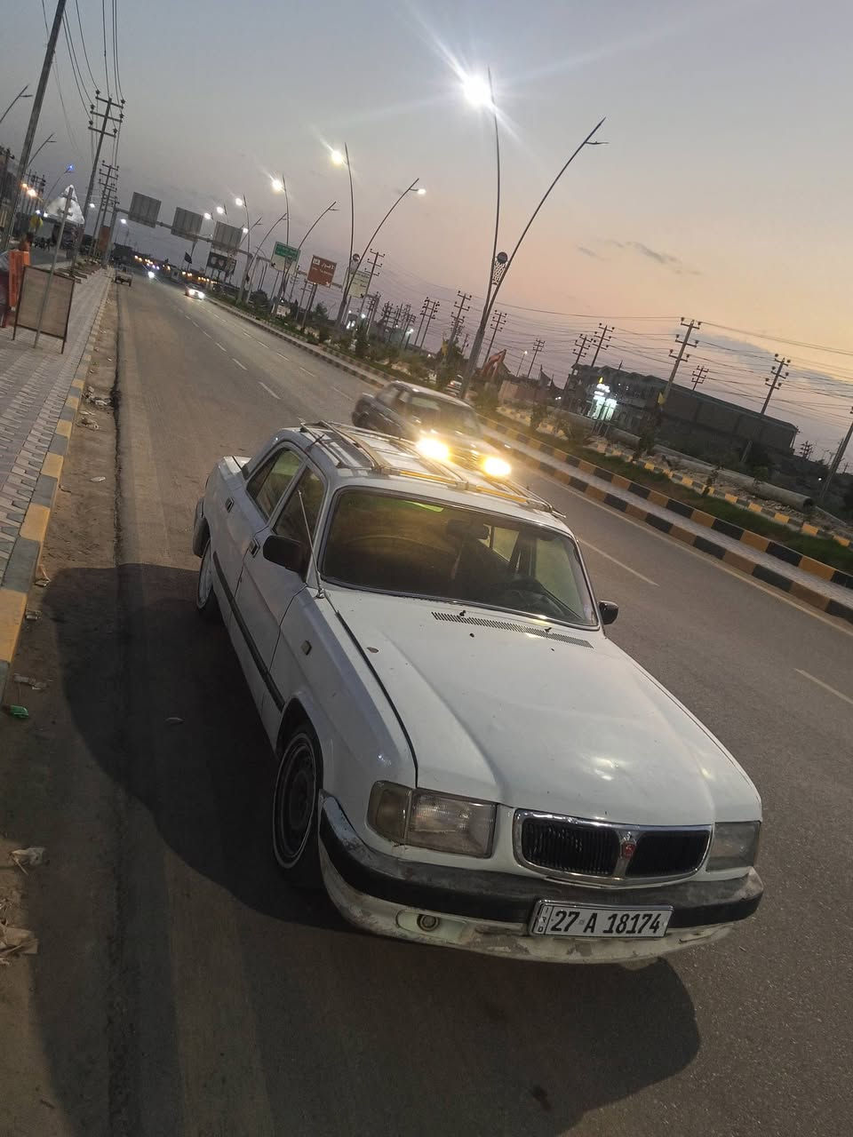فولكا 2003 للبيع مكينه ففتي
سياره نضيفه رقم انكليزي السيارة بسمي 
سوك الشيوخ/ السعر 35
***********
كير بيه ضعف شويه بس ع البك

