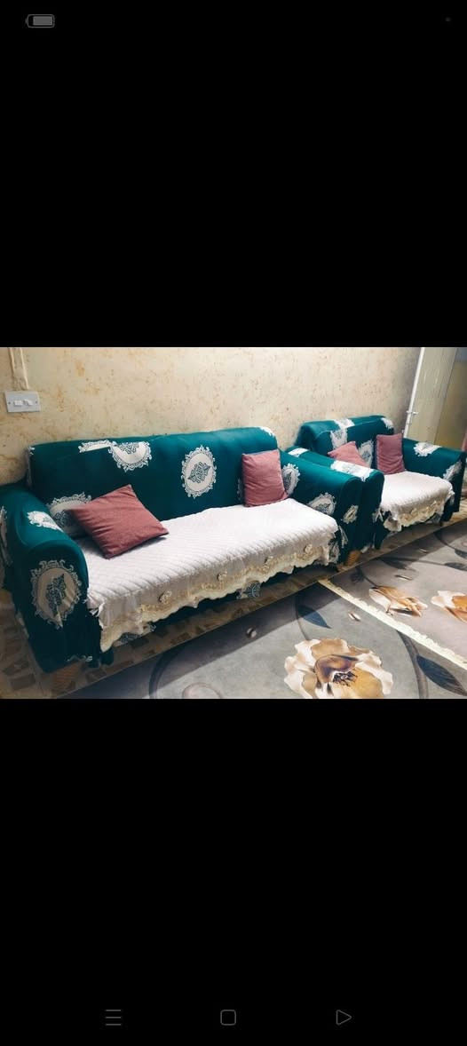 قنفات للبيع قنفات اخو الجديد والسعر 550 مكان مدينه الصدر رقم الهاتف *********** وملاحظه بياع شراي اعطانا بيها 450 بالقنفات ما اعطيناهم

