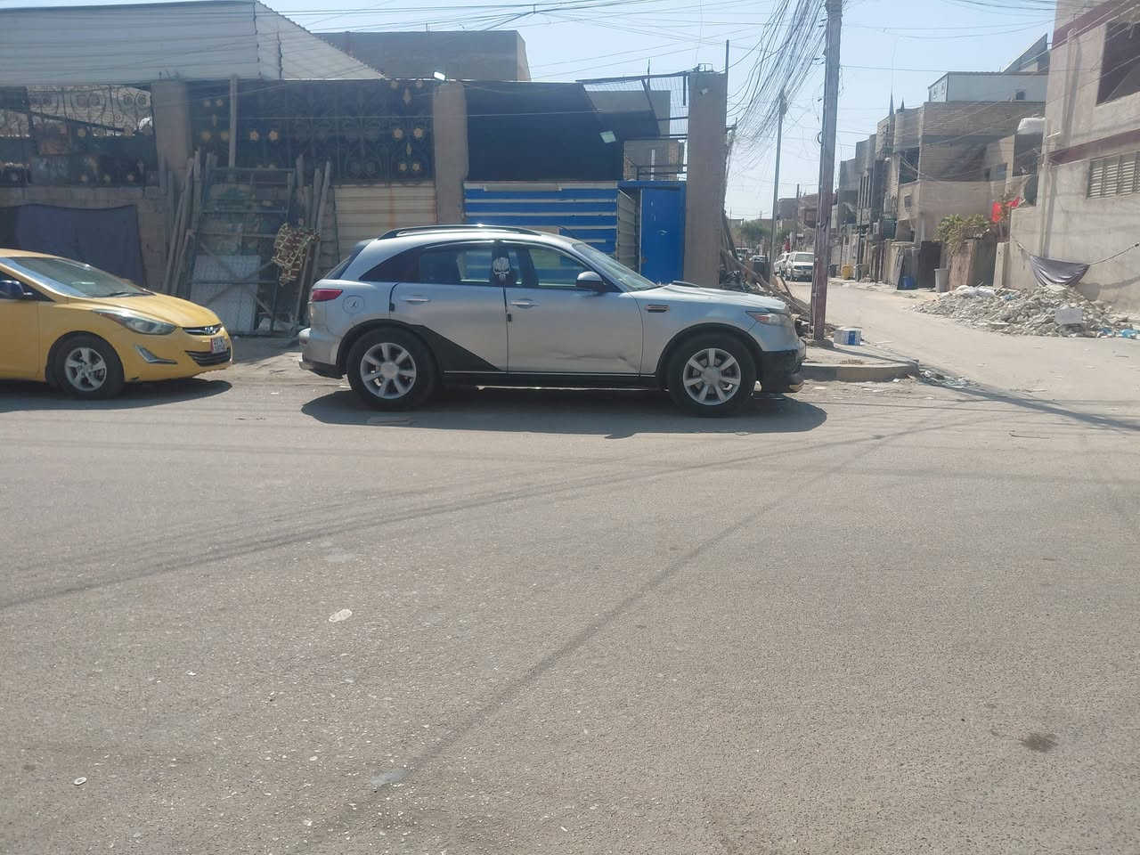 مراوس بملكه صفره***********

