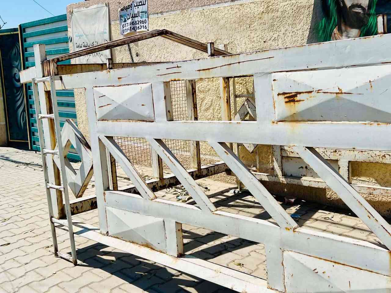 محجر عموشه البيع سعر 200 وبي مجال ***********
