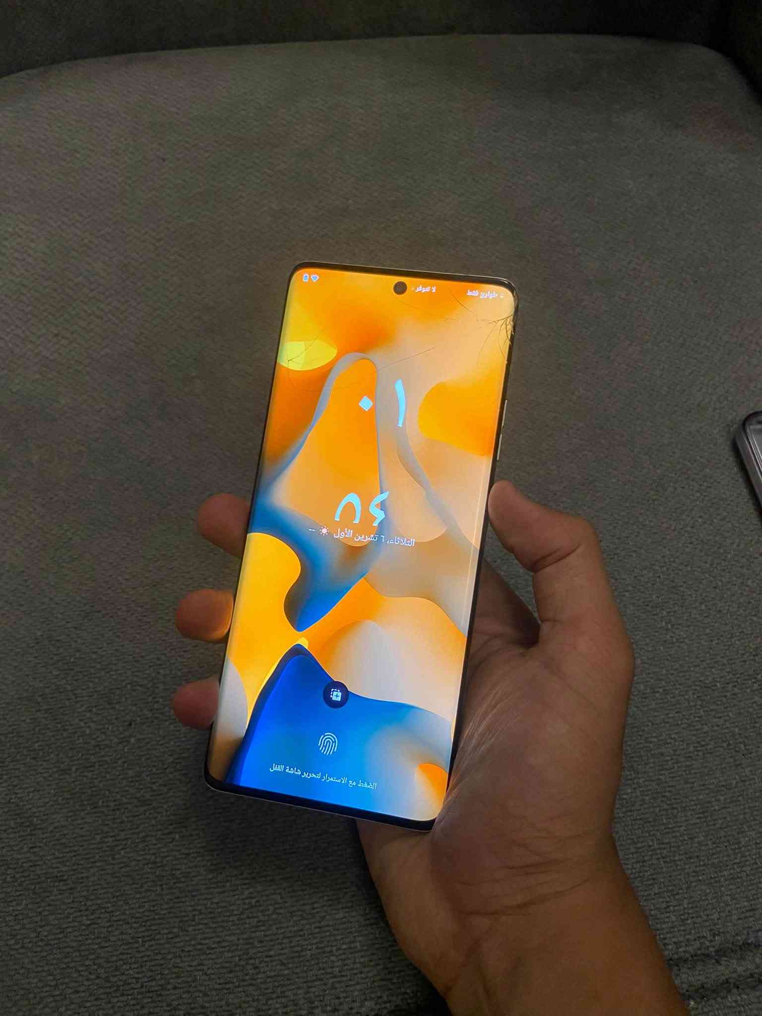 موترولا ايدج 50s برو • ٢٥٦/١٦ • شاشة OLED ١٤٤هرتز