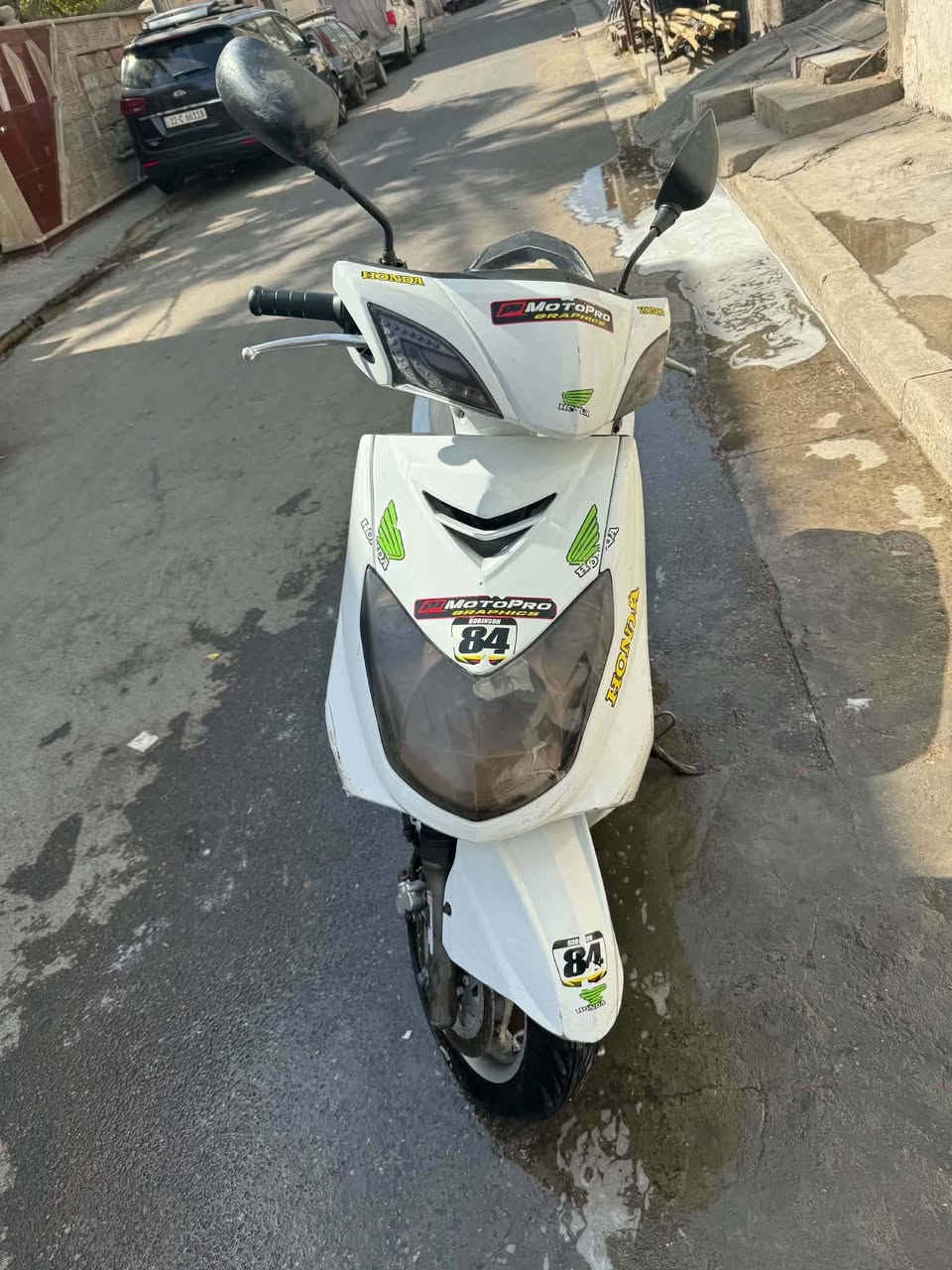 للبيع دراجة سكنس فحل 🏍️🔥
دراجة سكنس فحل، لون أبيض.
بيها بعض آثار الاستعمال والخدوش، والكرسي يحتاج تنجيد، وكلشي واضح بالصور.
💰 السعر: 400 ألف دينار
💵 بيها مجال للجاد فقط
📍 بغداد
🔍 الفحص والتجربة للجادين فقط.
📞 للاستفسار الاتصال على هذه الأرقام:
***********
***********
