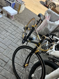الي مو شراي لا يراسل موو بس يعامل ومايشتري المهم اخواني هاذه بايسكل C7...