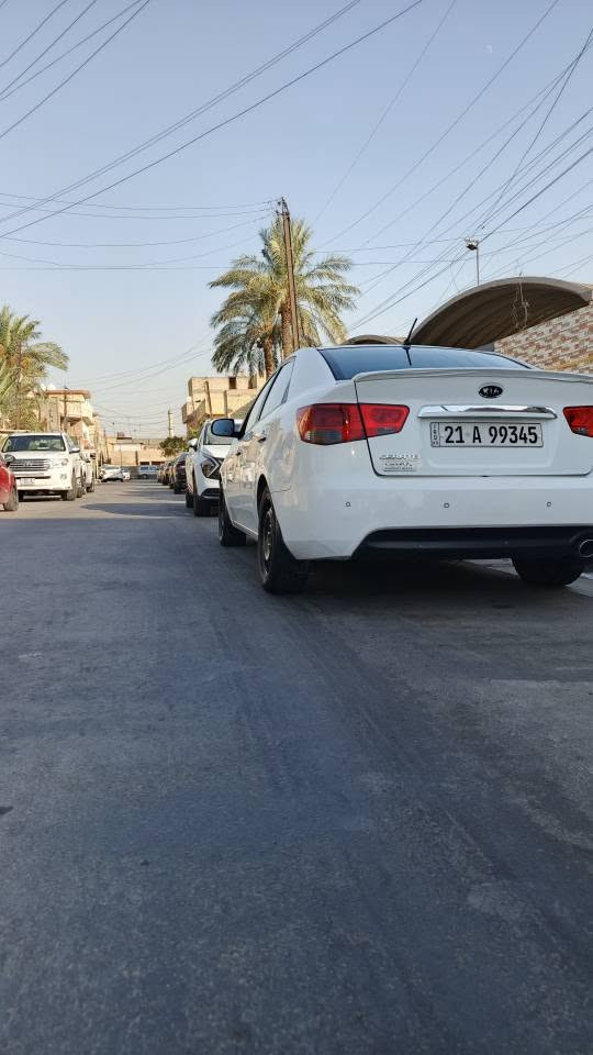 السلام عليكم للبيع كيا سيراتو٢٠١٢ خليجي السياىه مكفوله من الصبغ وتبديل ولحادث ولسونار بلمنشور سياره جاهوه كير مكينه تبريد كهرباء جله جاهزه ومكفوله سياره تبريد شاسه وبيانو شفتات ستيرن مري شفط تحكم ستيرن السعر٩٥ وبيه مجال للستفسار*********** بغداد الطالبيه بغداد, العراق
