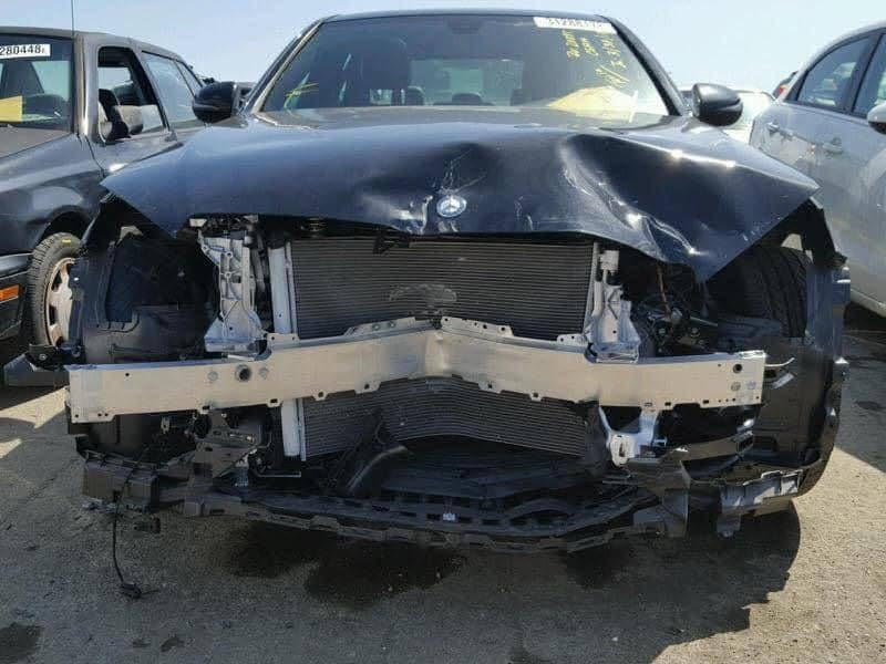 سلام عليكم
مارسيدس C300 موديل 2017
رقم جديد اربيل مبدله و باسمي
Amg kit بلادي
مواصفات المارسدس معروفه 
بانوراما
ستيرن طيارة
كشن رياضي
تحكمات
تبريد امامي ٥ قطع و خلفي قطعتين ٧ سرعات
اشارات ترحيبية زرقاء
كشنات تحكم كهربائي و خزن ميموري
انماط سياقة ايكو و كومفورت و سبورت و سبورت بلص و اندفجول
و مواصفات كلش هواي بعد
ماشية 170,000 km
حادثها موضح بالصورة 
و بيها صفحة سايق كلير 
دعامية خلفية مصبوغة
السيارة جداً مريحة 
حاولت اكتب كل التفاصيل حتى يكون عدكم علم بلكشي
للتواصل ***********
السعر 167$
