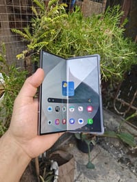 للبيع او مراوس شعندك نزلي  Fold 6 شرق اوسط اذكره 256 رام 12 مكفول من ك...