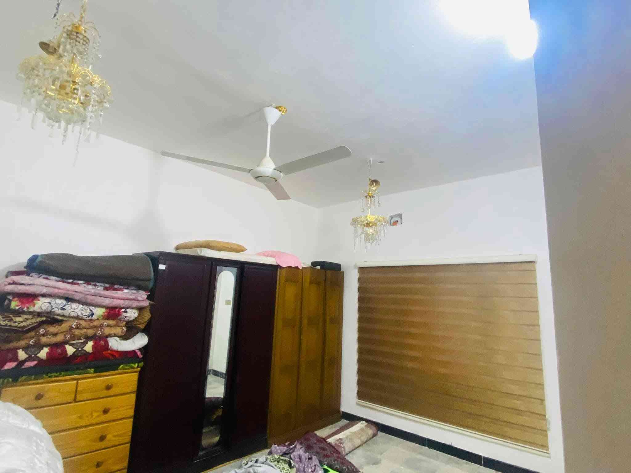 سلام عليكم ورحمت الله
طابو صرف بأسمي 🏡 دار للبيع – موقع مميز في بغداد / الكرخ
📍 العنوان: الكرخ/ شهداء البياع / الرفاق الثانية
قرب شارع المضخة الأول
🔹 تفاصيل العقار:
المساحة: 200 متر مربع
الواجهة: 10 متر
النزال: 20 متر
 (موقع مميز)
⚡ مواصفات الدار:
(4 غرف نوم كبيرة/صالة /هول داخلي/مطبخ حار /مطبخ بارد (كبير)/3/صحيات/منور/كراج/حديقة/ سطح ناصي/سطح عالي)
✨ المميزات: 
موقع ممتاز ومرغوب
شبابيك سلايت ألمنيوم تفصال اخر موديل 
أبواب صاج 
بايات درج مرمر ثقيل 
وزره  مرمر اسود 
محجر درج زجاج أسود
أرضيات بورسلين إسباني
بناء ممتاز

📞 للاستفسار:
*********** صاحب البيت محمد حميد
📲 متوفر واتساب
... 
#عقارات #عقار #عقارات_بغداد #بغداد #الكرخ #العراق #دار_للبيع
