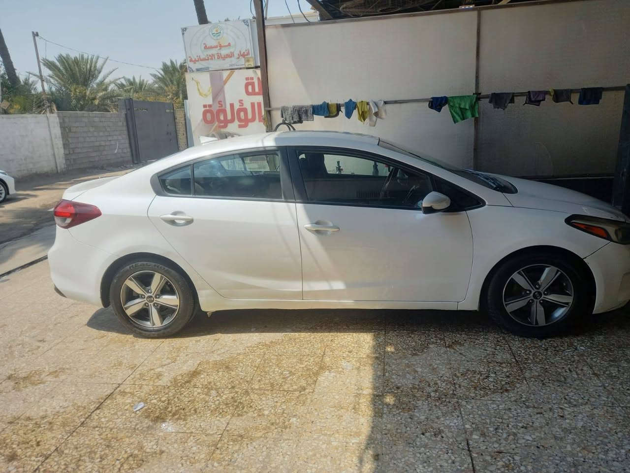 سلام عليكم كيا فورتي 2018 وارد أمريكي حادث سرقة جاملغ ايمن ودعامية بدون ايرباك السعر 125$
مكاني بغداد ***********
