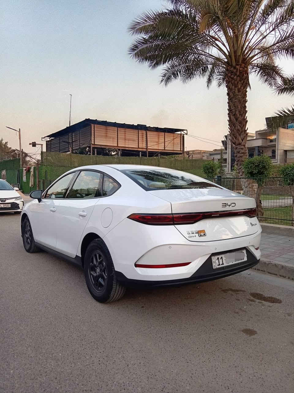 كن بلاس 2025
كفالة عامة الداخل ابيض
ماشية 4000 اربعة الاف
رقم بغداد سنوية بأسمي

شاشة وسطية
كاميرا خلفية دوارة
كير ماوس
حساسات خلفية
تبريد قطعتين

بصمة . كارت . ارضيات بلادية . فوم اطارات
مثلث طوارئ . هوك سحب . مطفئة حريق

العنوان بغداد السيدية
***********
السعر 20 مليون قفل سعر نهائي
