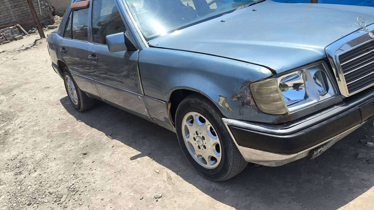 السلام عليكم مارسدس دب موديل 88
رقم بغداد محرك محور 2500مال بطه مكينه جديده تو شاده وكير كفاله حداديه جديده تو مسويه ع ايدي
السعر 50وبيه مجال
للاستفسار ***********
