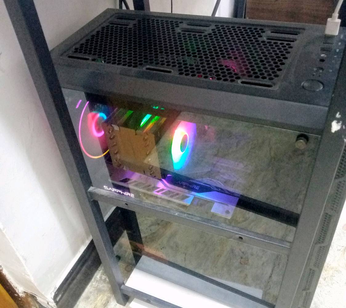 معالج Xeon E5-2680 • كرت RX 580 8GB • NVMe 1TB