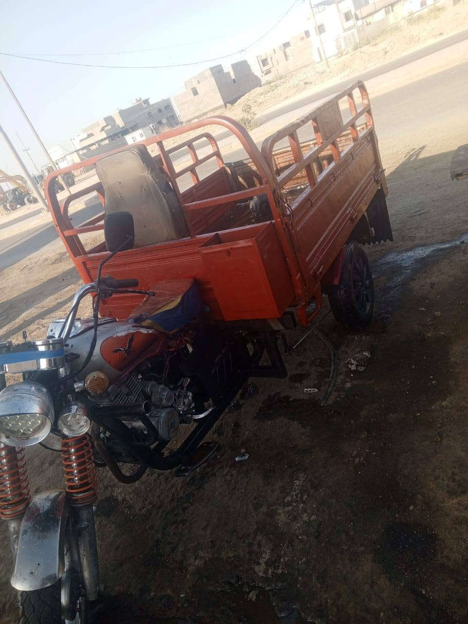 سلام عليكم ستوتة البيع موديل2019 سعر 950وبيها مجال ***********.اوراق وكمرك
