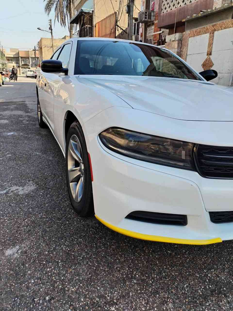 تشارجر SXT • وارد امريكي • خلفي متضرر