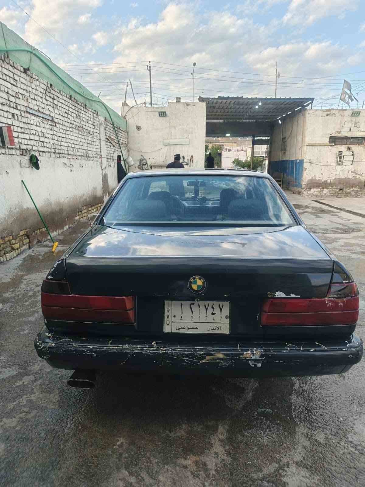 السلام و عليكم 
735 رقم انبار مشروع وطني 
السياره عوزهه ترتيبات 
عوزهه 
دعامية خلفية شلتهه 
ضربه جوه البك لايت و بصفه اليسره تصليحهه 100 ألف 
الكير يحرك ثالث يراد تبديل فلتر 
عبوة فيت بم 
مكانهه بغداد مدينة الصدر ***********
