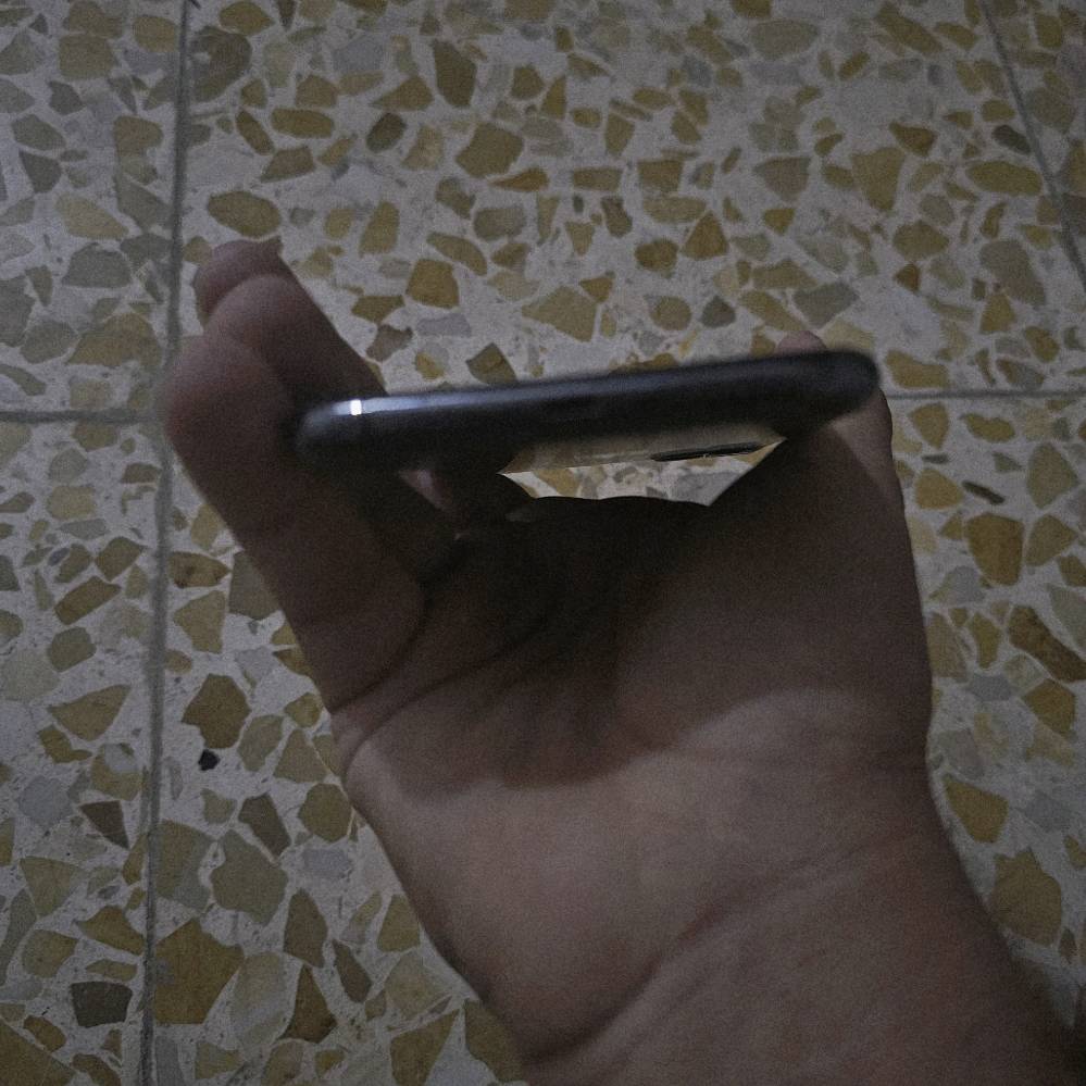 ايفون ١١ برو ماكس • ٥١٢ • بطارية ١٠٠