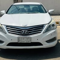 ازيره ٢٠١٢ • ٣٣٠٠ ٦ سلندر • وارد امريكي