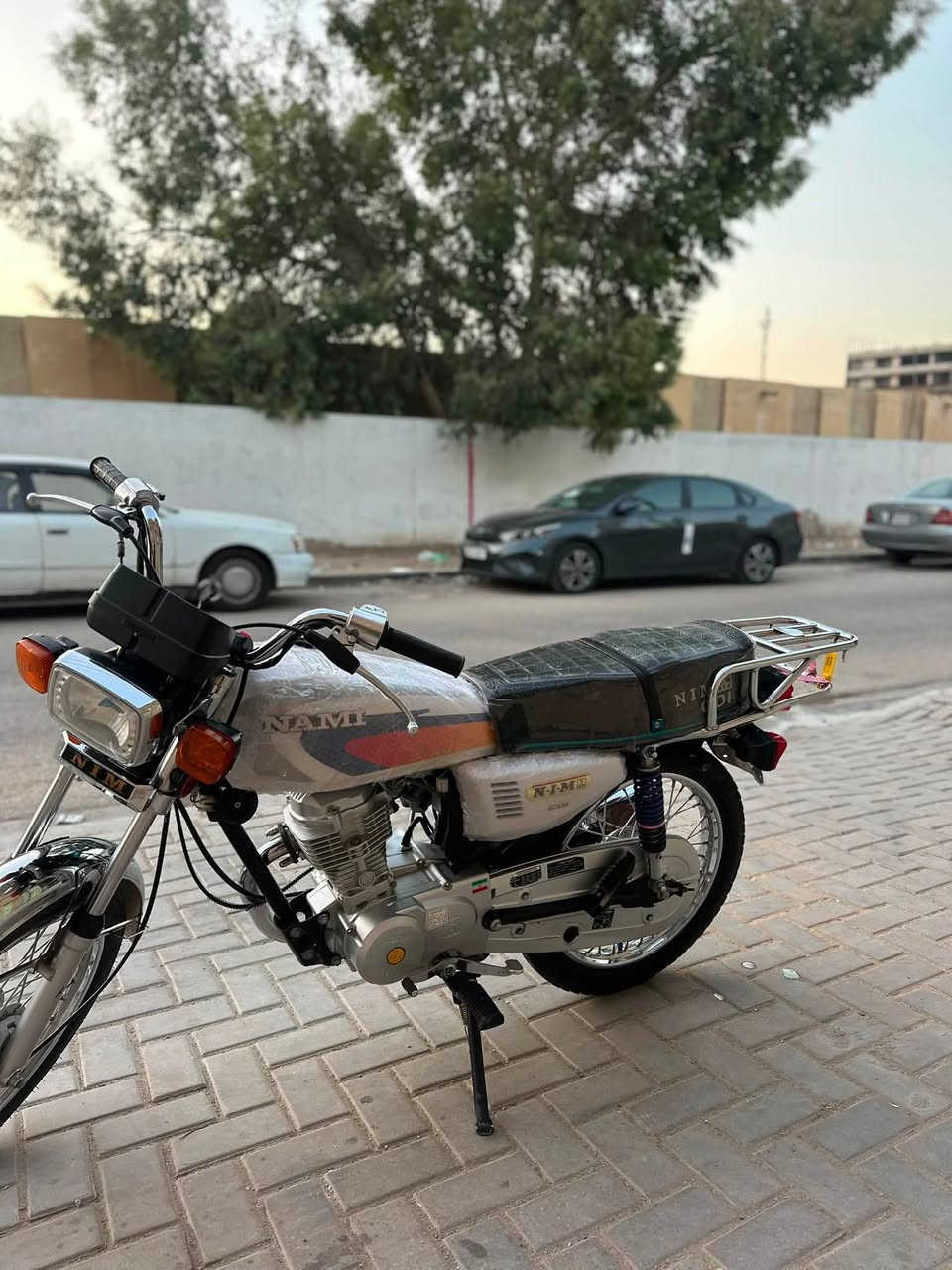 سلام عليكم دراجه اربعه كير نامه شبه شلامجه باب اول 3 احرف موديل 27 دراجه جديده جديده شلعه ومعدل تجي وتشوف بعينك كهربائيات كله شغاله اي نقص مابيه 
السعر  800 وبيه مجال 
مكاني كربلاء باب طوريج مقابيل كراج الموحد 
‏#معرض الصقور 🦅
رقمي ***********
