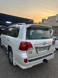 لاندكروز بريم • ٢٠١٢ • ماشيه ١٥٧٠٠٠