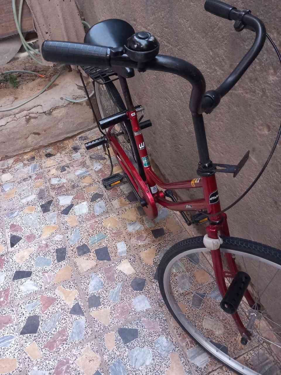 للبيع نضافه فول موديل 18 ماناقصه برغي سعر خاص ***********

