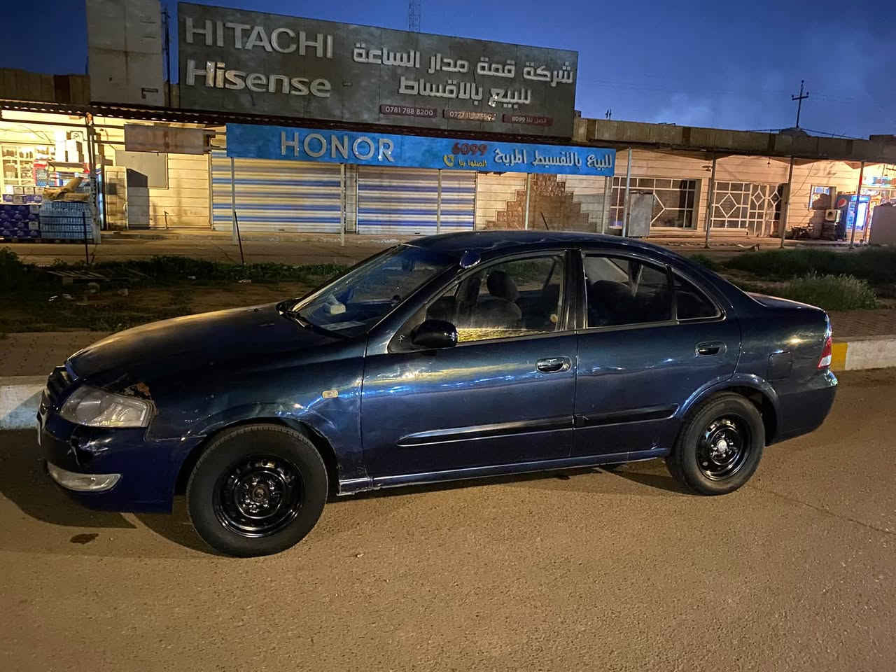 نيسان سني بدي كوري موديل 2009
كير ومكينة بحالة جيدة جدا لاتنقيص ولاتبخير 
تبريد تدفئة شغالة 
داينمو قبل شهر شديتة مال تفصيخ 
بيها جاملغ امامي جهة الصدر والبنيد مبدلات بلاد ومصبوغات لان لونهن سلفر 
السيارة عوزها صدر امامي وخلفي 
السعر 67 ورقة وبيها مجال للشراي 
المكان بغداد مصفى الدورة 
الرقم ***********
