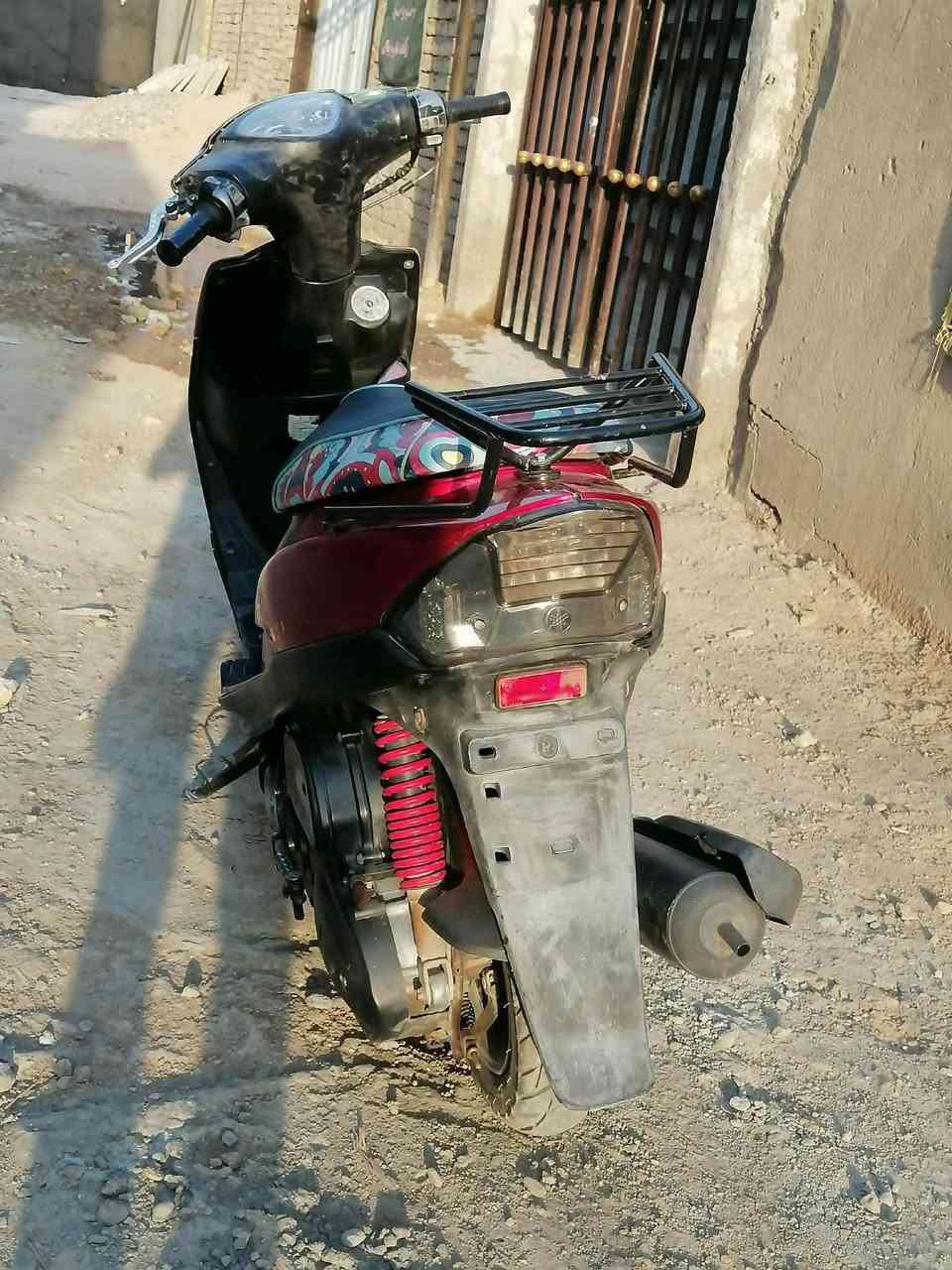 دراجة ماكس عدلة دراجة كلش نضيفة مابيها أي نقص سلف هندر كهربائيات كلشي شغال بيها دراجة ما مفتوحة بلادية السعر ٦٧٥ و بيها مجال قليل حك الجية المكان حلة وردية خارج رقم والاستفسار ***********
