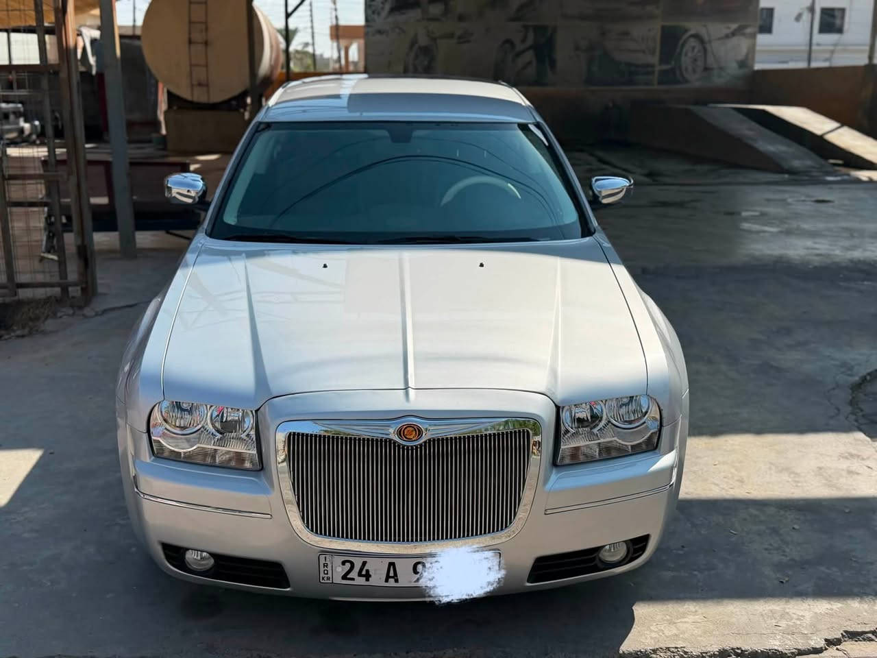 بعد السلام
كلايسلر اوباما موديل 2010 كلين  اصل 3500بدون صبغ فقط هلال اثر شخط 

محرك جديد ما مفتوح سيارة على البلاد كشنات جلد بلاد شاشه بلاد قلاب سبع اقراص  واحلى من الصور ترايها لخارج العراق كهرباىيات صدر ما تصرف عليها الف دسكات فلنجات سيارة بأسمي تحويل فقط 

ما اتوقع اكو مثلها وبنطافتها سعر 117

مكان السيارة كركوك 

رقم ***********
