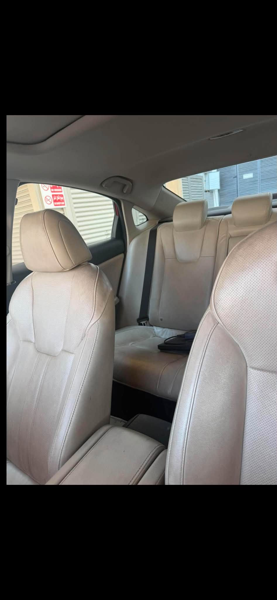 السلام عليكم ((((تم تنزيل السعر من 125الى110 بسبب السفر ))))هوندا انسايت هايبرد فئة تورنك موديل 2021فول مواصفات ⚡️وكلشي بيها شغال ✅
السيارة حادثها جاملغ اليمين امامي صور السونار موجوده
مرفق في المنشور ✅
الي تعجبه السياره يتصل على هذا الرقم *********** ويجي يشوفها
العنوان 📍بغداد قرب مطار بغداد السعر 110وبية مجال بسيط  السيارة حلوه ونضيفة كلش ._____________________________بيع مستعجل 💞
لعرض سيارتك بهاذا الطريقة تواصل معنا عبر صفحتنا 
الثقة لتجارة السيارات وبيعها 🥇 #

نص مكتوب في الصور:
- 2:38 65 2:14 en.bidfax.info/hoi Edit with AI Aa
- 2:38 65 2:14 en.bidfax.info/ho Edit with AI Aa