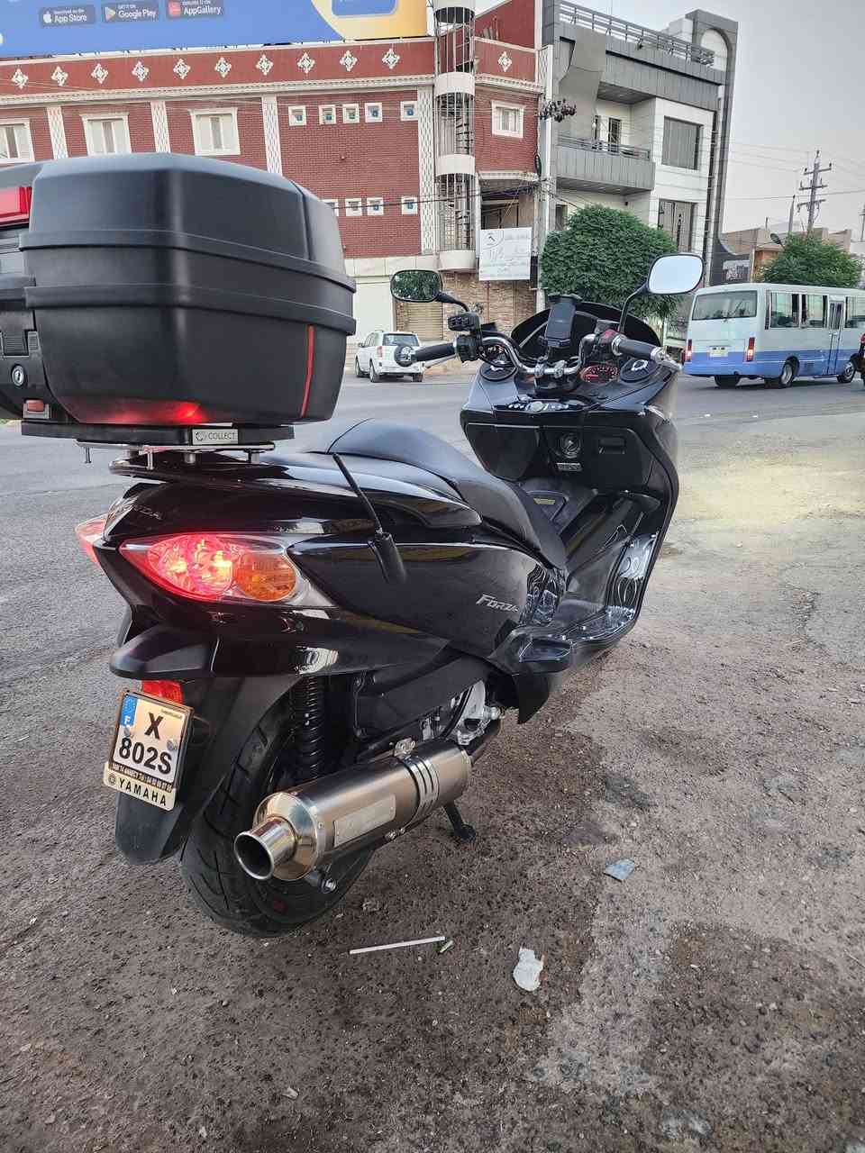 فورزه ٠١٠ عميه بلاد
مسجل بلادي
صالنصا سبورت اصلي
لايت ليد عدسة اصلي
بصمه و سويج طواري 
دوسات نيكل
ستاند موبایل
تایرات جدید
ملاحظة: ١- لايت امامي يسار بيها جام كسر ٢- مسجل عاطل ما اعرف مشكلة.
سعر ١٣ ورق
مكاني سليمانية 
***********
