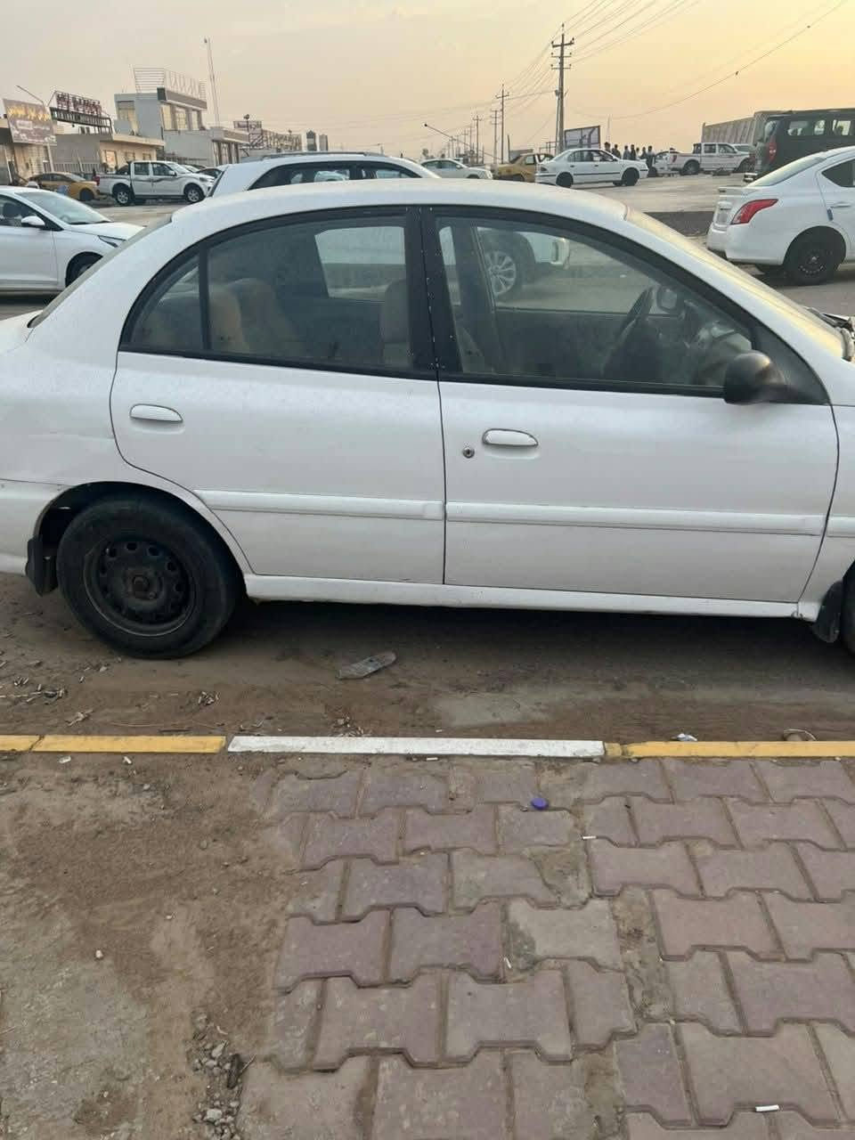 كيا ريو • ٢٠٠١ • رقم بغداد