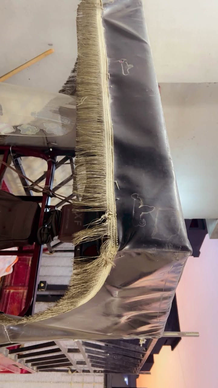 للبيع لا بيكسر لا بي فقط كل شيء ما بيه كسر فطر مرجوع كانج قوي ومضبوط ومو ثقيل سعره 1000 وبي مجال للطيبين 
***********
