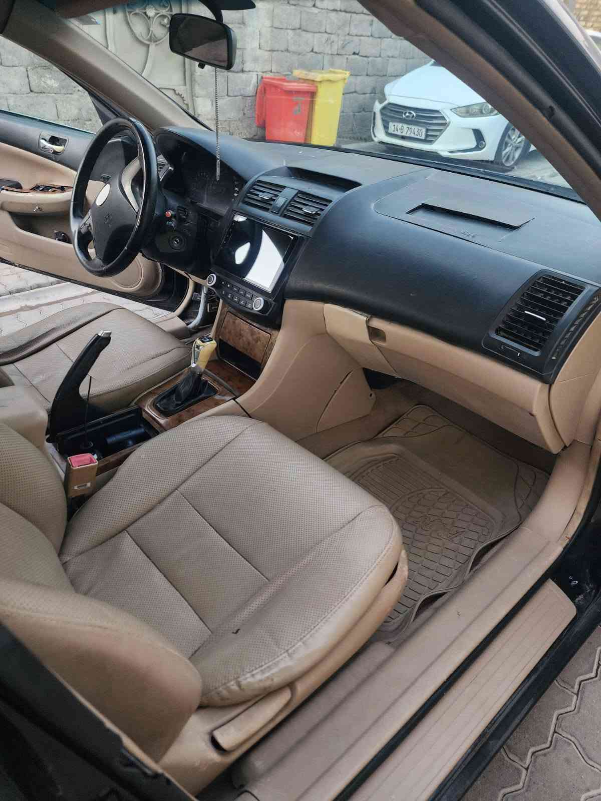 السلام عليكم byd f6 مديل 12 مكينه 1800 بيه بدايت تبخير البدي جارد سنويه منتهيه بداية الشهر  الرقم *********** وتجي واشوف بعينك السعر 28 وبيه مجال او مراوس
